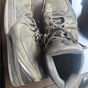 Kobe 4 ‘Gift of Mamba’ PROTRO